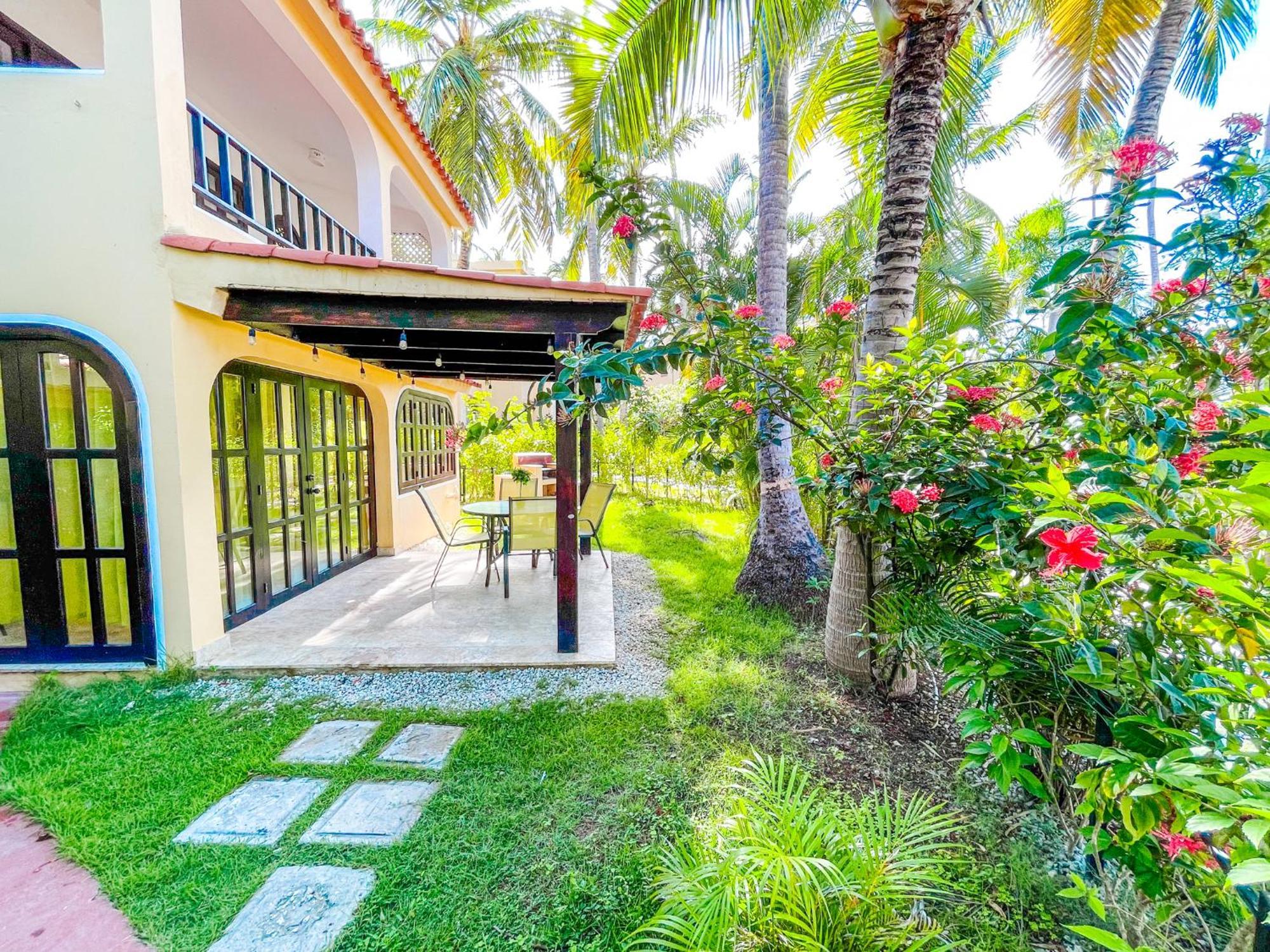 Caribbean Paradise Ocean Breeze Hotel With View Los Corales Bbq Wifi Beach Club & Spa Punta Cana Bagian luar foto