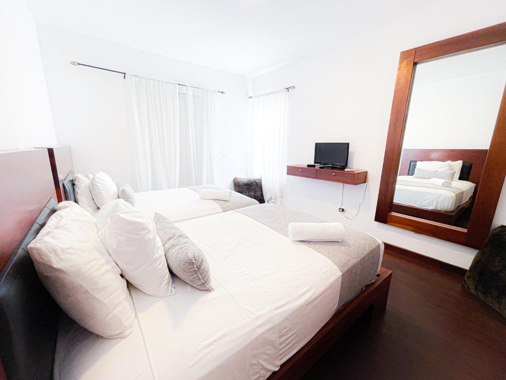 Caribbean Paradise Ocean Breeze Hotel With View Los Corales Bbq Wifi Beach Club & Spa Punta Cana Bagian luar foto