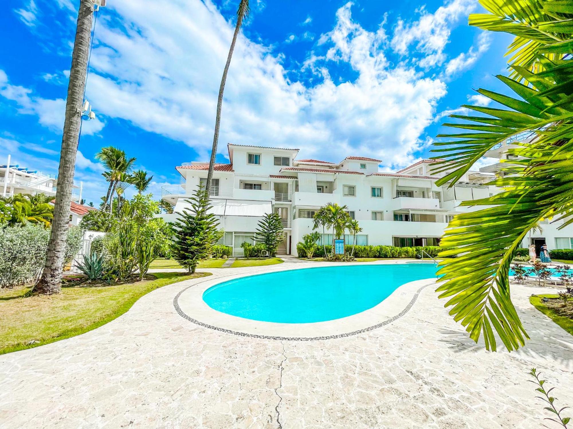 Caribbean Paradise Ocean Breeze Hotel With View Los Corales Bbq Wifi Beach Club & Spa Punta Cana Bagian luar foto