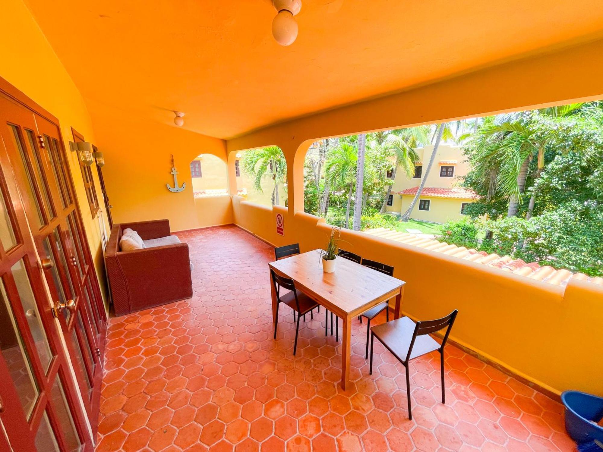 Caribbean Paradise Ocean Breeze Hotel With View Los Corales Bbq Wifi Beach Club & Spa Punta Cana Bagian luar foto